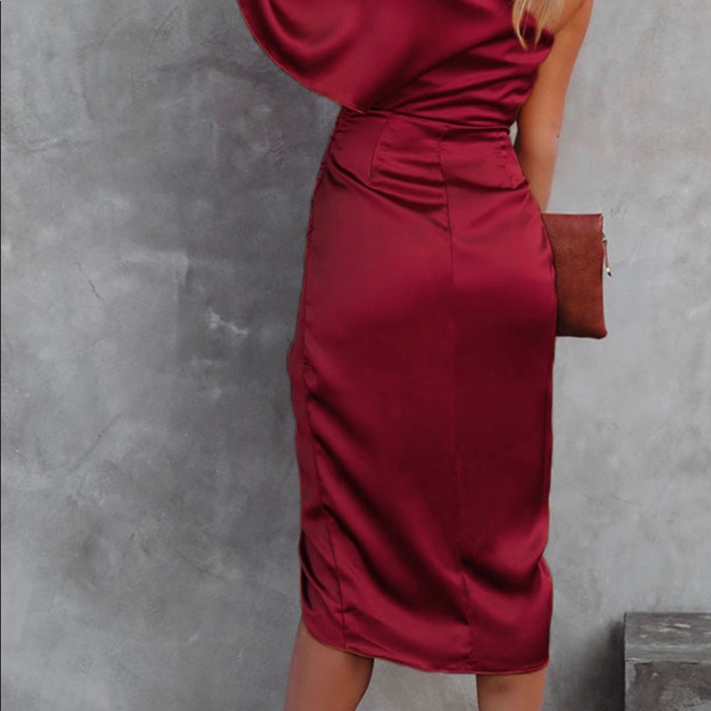 Column Dress - Picture 2 of 2